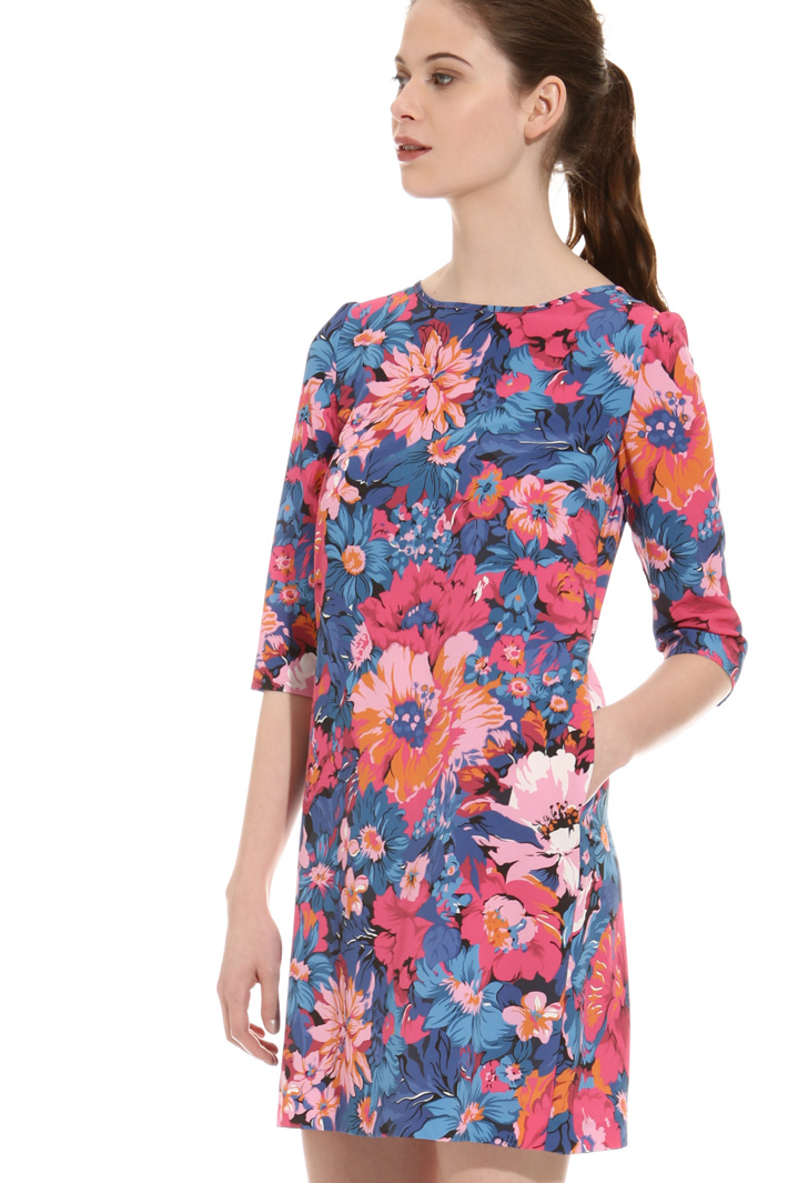 Crepe fabric dress Intrend Crepe fabric dress Intrend