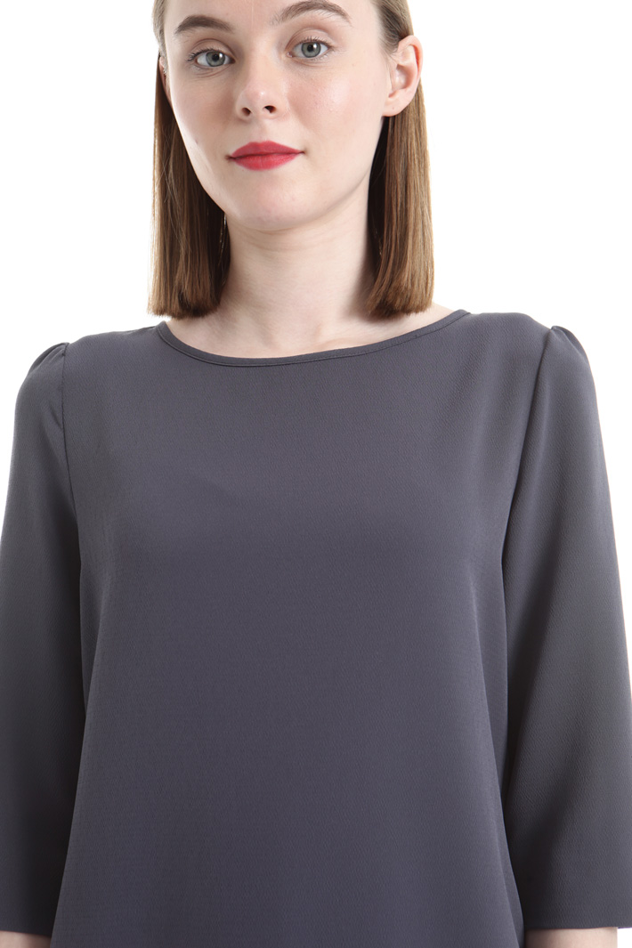 Crepe fabric dress Intrend Crepe fabric dress Intrend