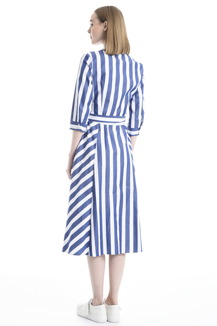Embroidered cotton dress Intrend Embroidered cotton dress Intrend