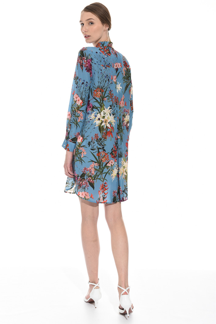 Belted silk dress Intrend Belted silk dress Intrend
