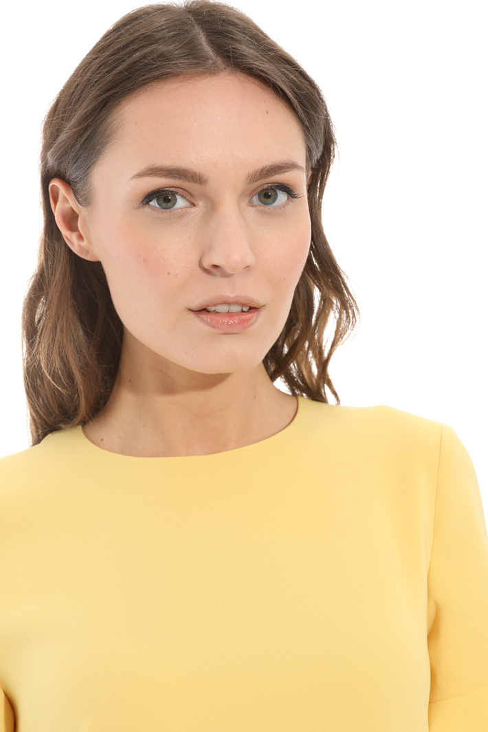 Frilled sleeve dress Intrend Frilled sleeve dress Intrend