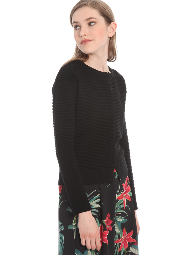 Viscose ribbed cardigan Intrend Viscose ribbed cardigan Intrend