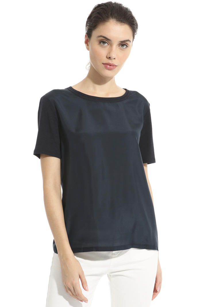 Jersey and crepe T-shirt Intrend Jersey and crepe T-shirt Intrend