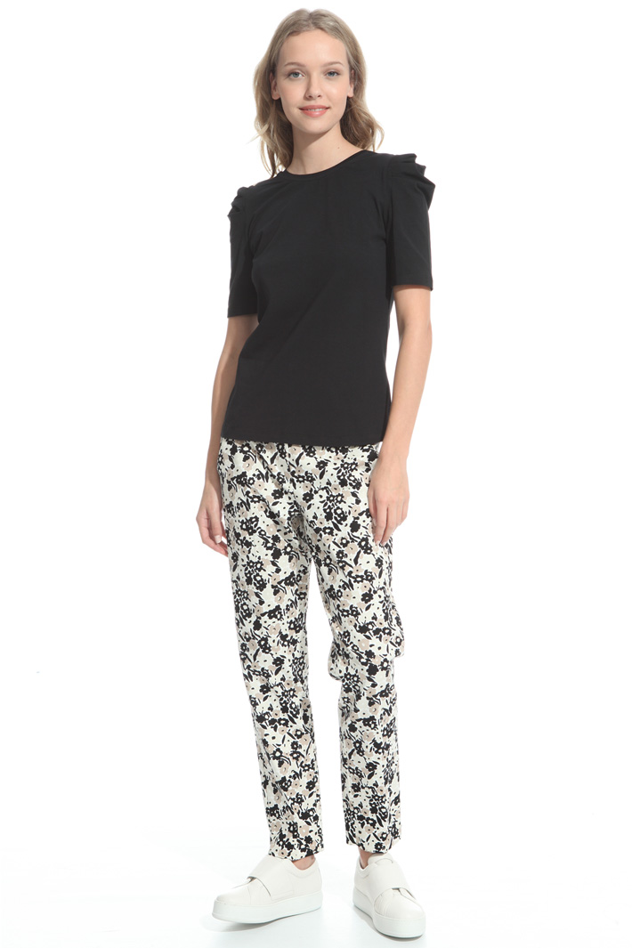 Puff sleeve T-shirt Intrend Puff sleeve T-shirt Intrend