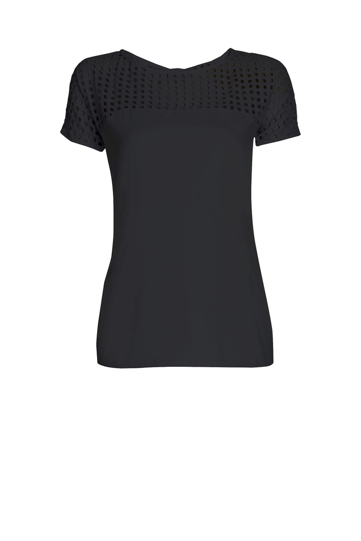 Perforated yoke T-shirt Intrend Perforated yoke T-shirt Intrend