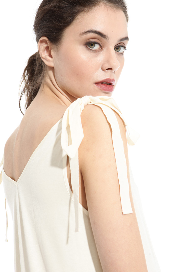 Lace-up top Intrend Lace-up top Intrend