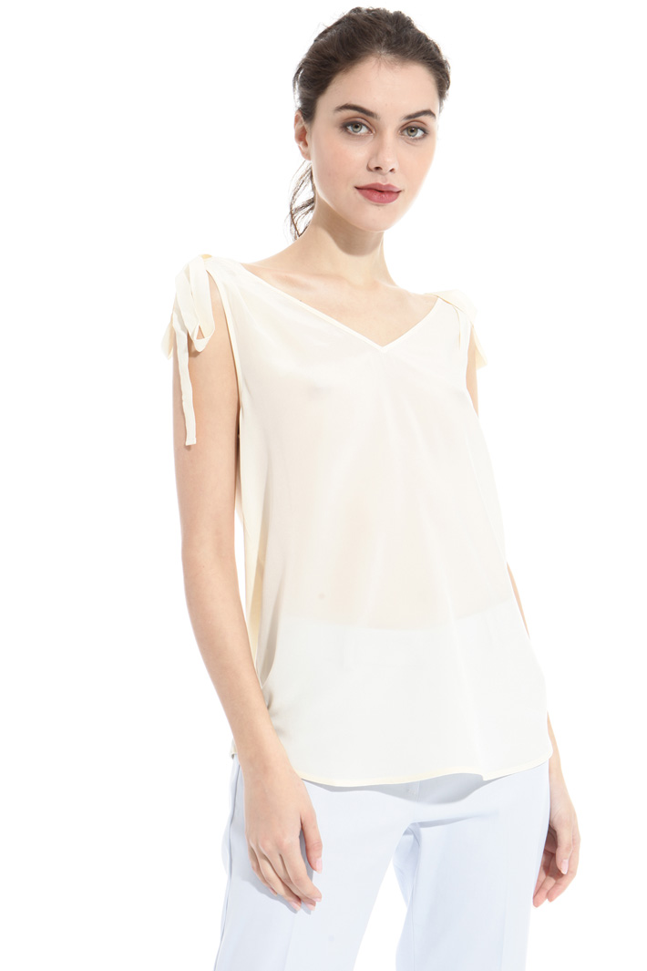 Lace-up top Intrend Lace-up top Intrend