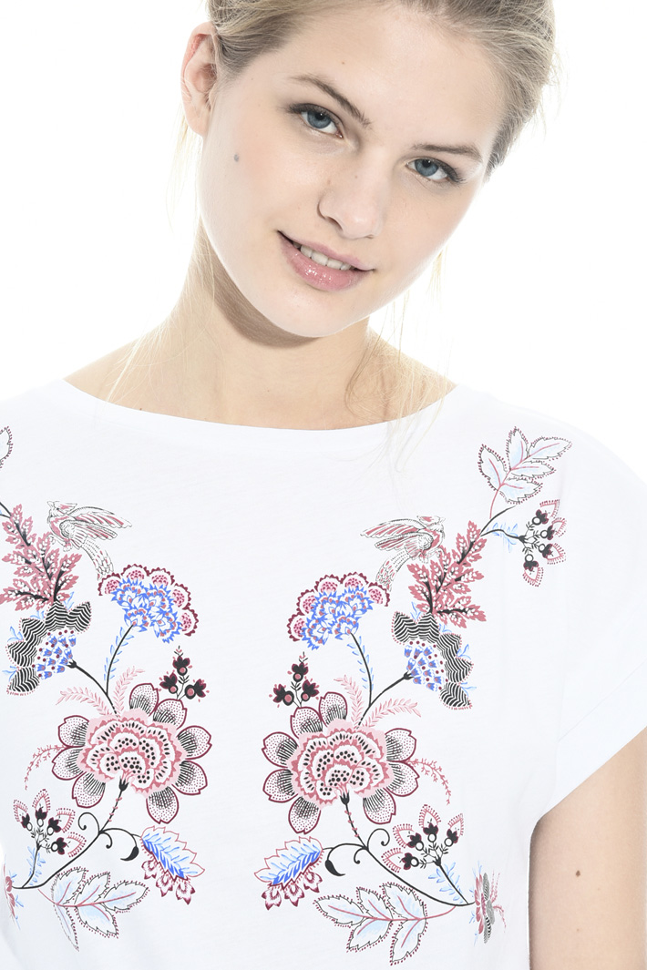 T-shirt in cotone con stampa Intrend T-shirt in cotone con stampa Intrend