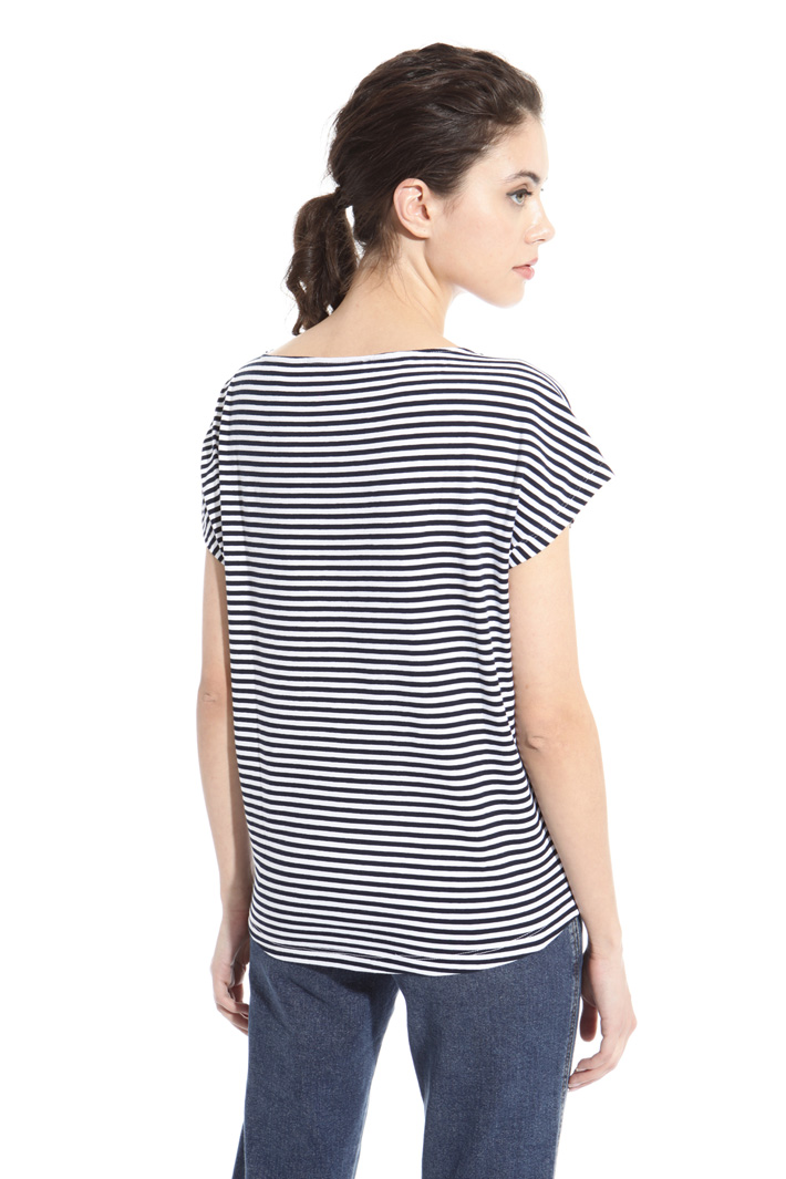 T-shirt con nodo sul fondo Intrend T-shirt con nodo sul fondo Intrend