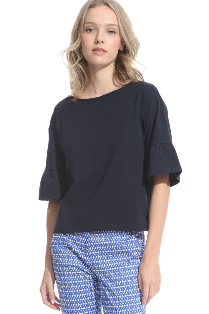 T-shirt con manica a corolla Intrend T-shirt con manica a corolla Intrend
