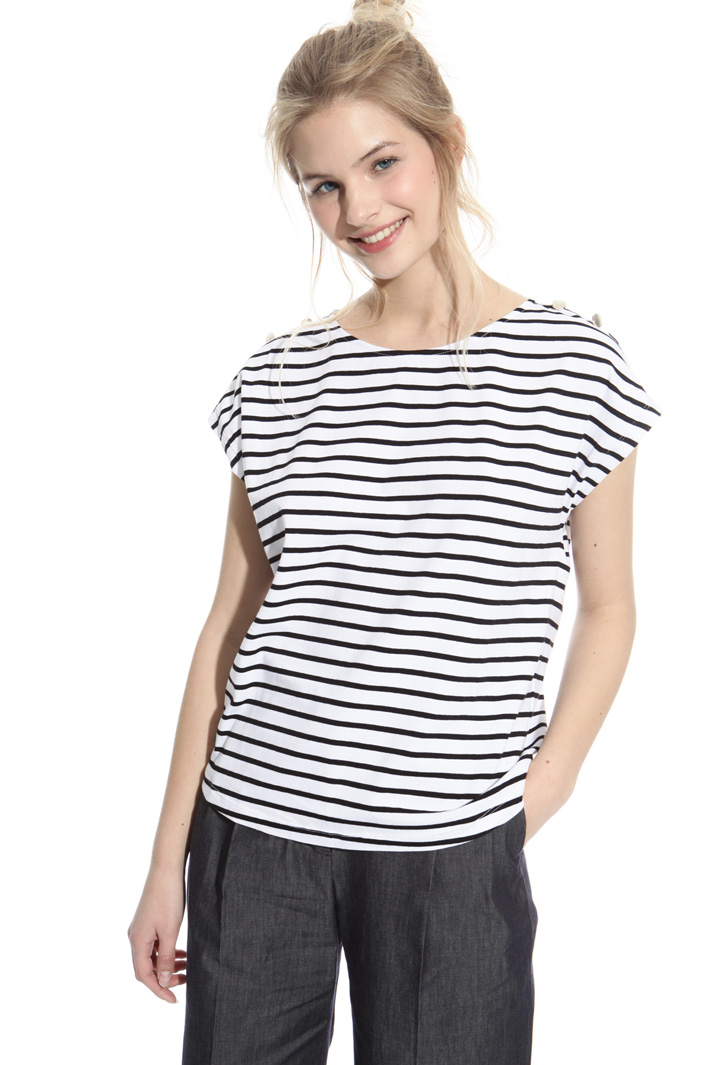 Kimono sleeve T-shirt Intrend Kimono sleeve T-shirt Intrend