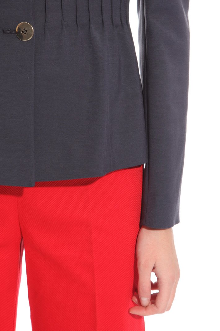 Blazer con impunture in vita Intrend Blazer con impunture in vita Intrend