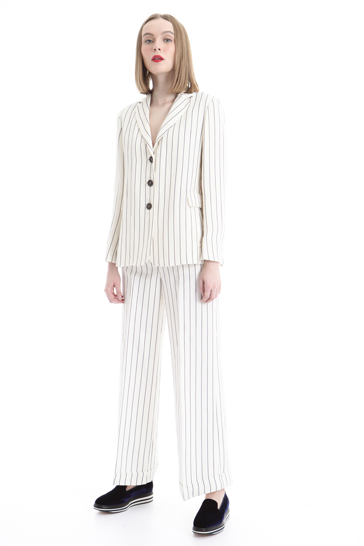 Blazer in raso ramié Intrend Blazer in raso ramié Intrend