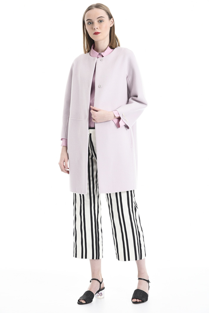 Cappotto a uovo in lana Intrend Cappotto a uovo in lana Intrend