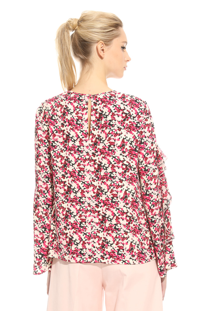 Blusa con ruches Intrend Blusa con ruches Intrend