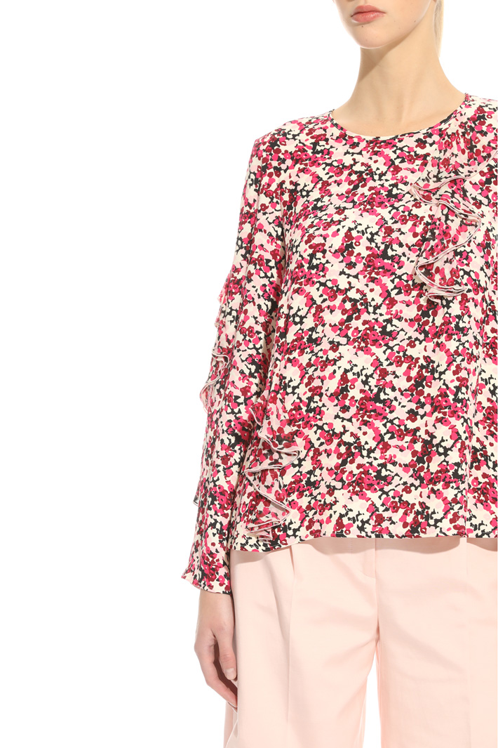 Blusa con ruches Intrend Blusa con ruches Intrend