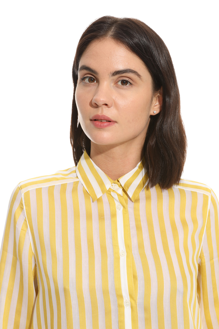 Camicia in mussola rigata Intrend Camicia in mussola rigata Intrend