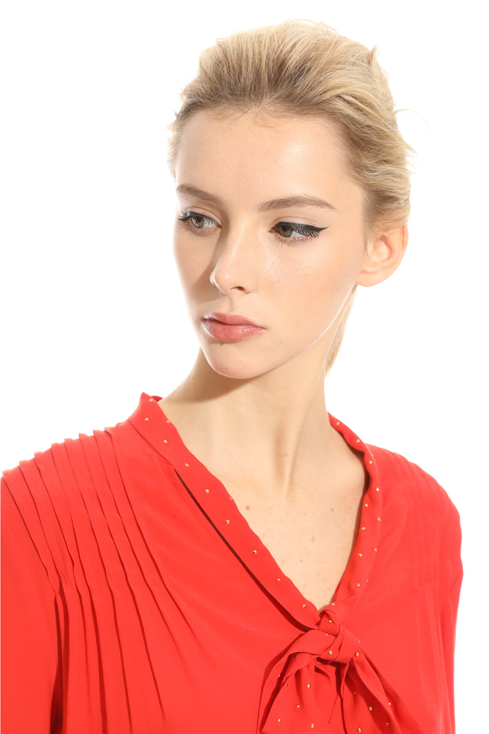 Blusa in crepe fluido Intrend Blusa in crepe fluido Intrend