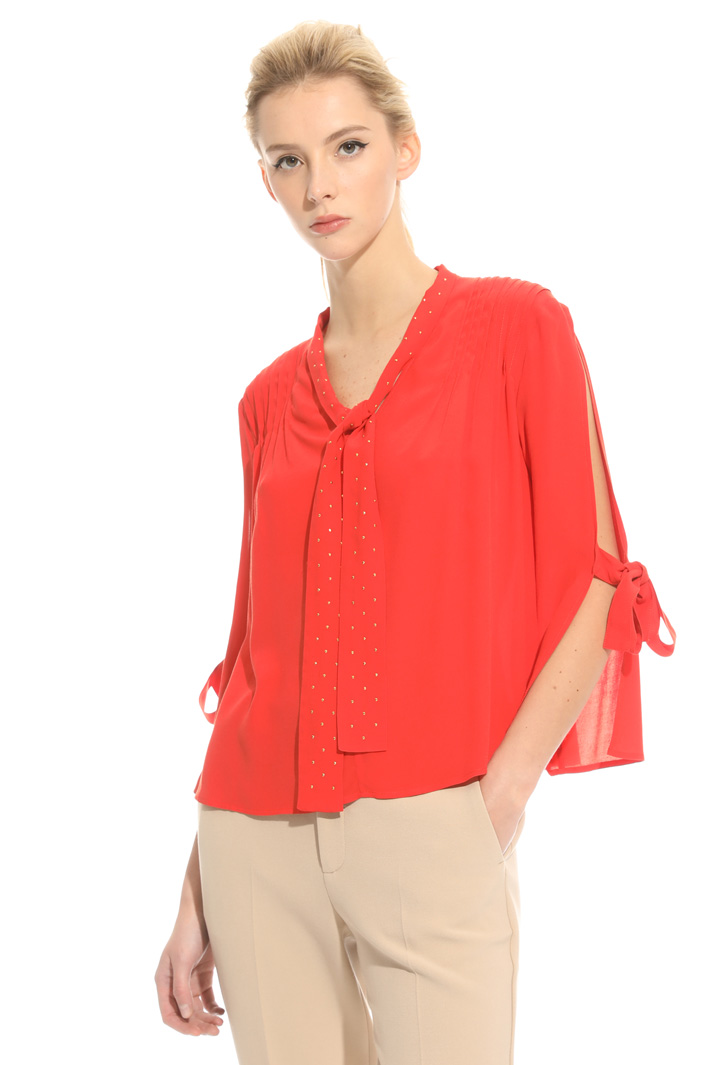 Blusa in crepe fluido Intrend Blusa in crepe fluido Intrend