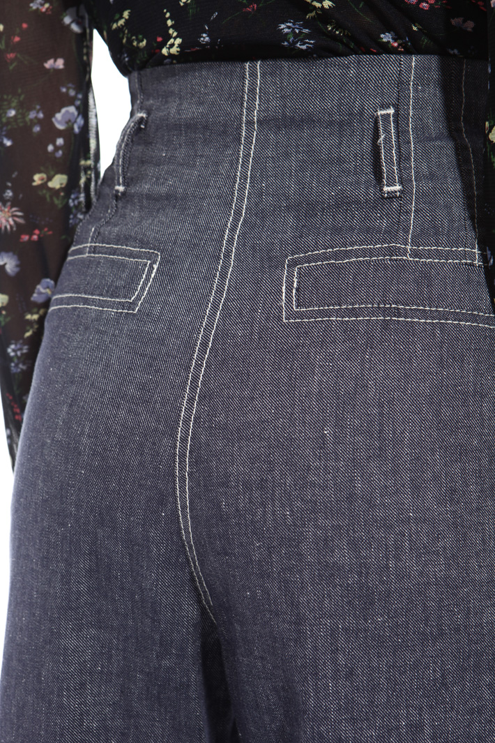Pantalone sfrangiato vita alta Intrend Pantalone sfrangiato vita alta Intrend