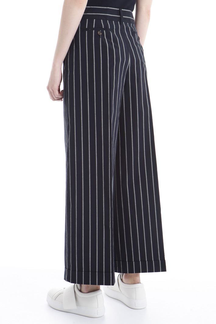 Pantalone in tela di cotone Intrend Pantalone in tela di cotone Intrend