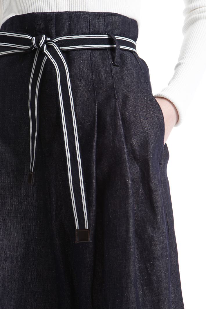 Pantalone effetto denim Intrend Pantalone effetto denim Intrend