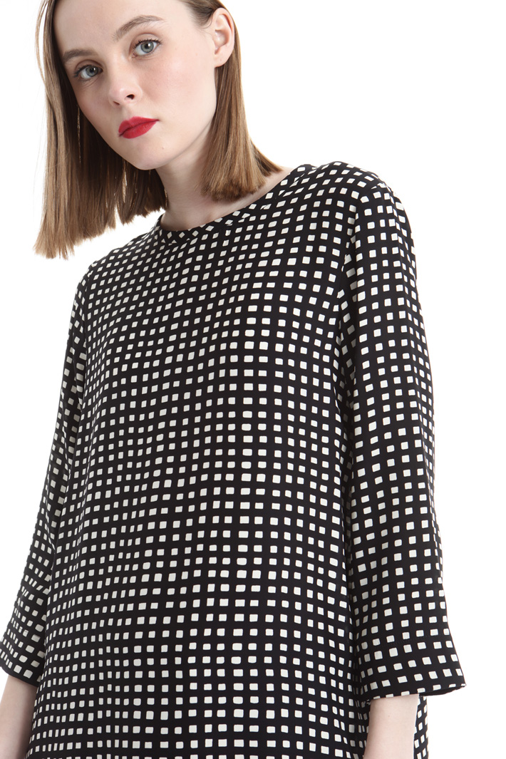 Blusa in raso di seta Intrend Blusa in raso di seta Intrend