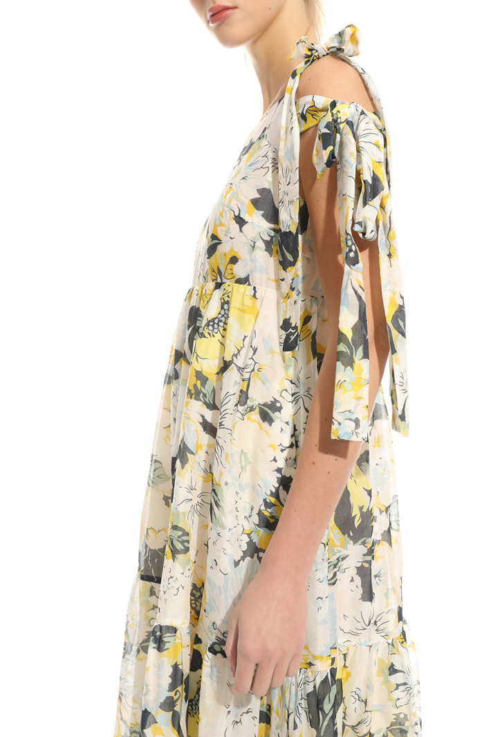 Maxi dress in voilé Intrend Maxi dress in voilé Intrend