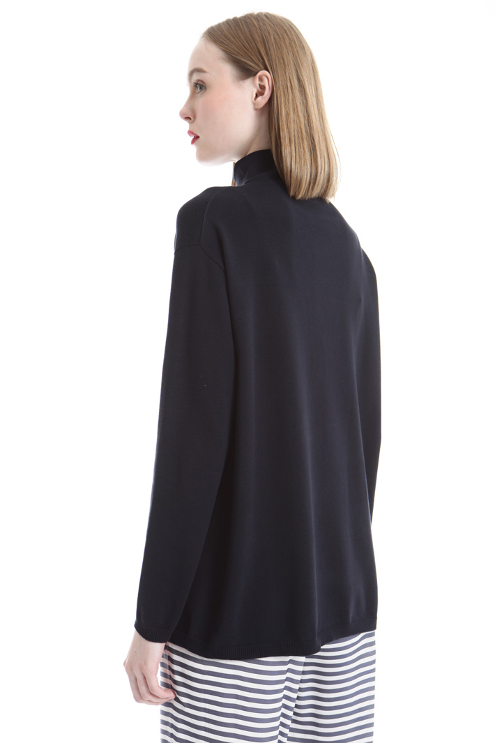 Dolcevita in maglia di viscosa Intrend Dolcevita in maglia di viscosa Intrend