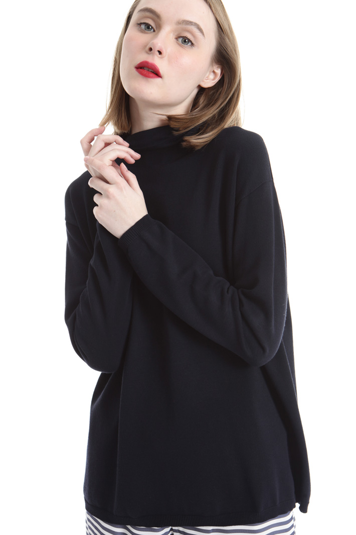 Dolcevita in maglia di viscosa Intrend Dolcevita in maglia di viscosa Intrend