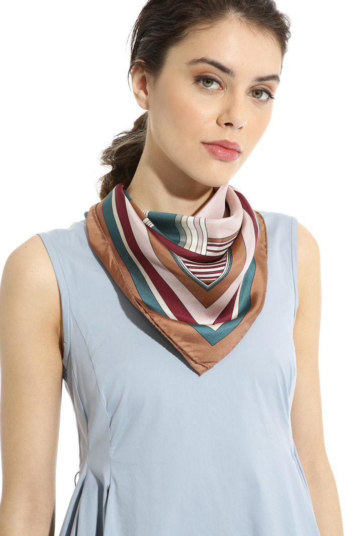 Pure silk foulard Intrend Pure silk foulard Intrend