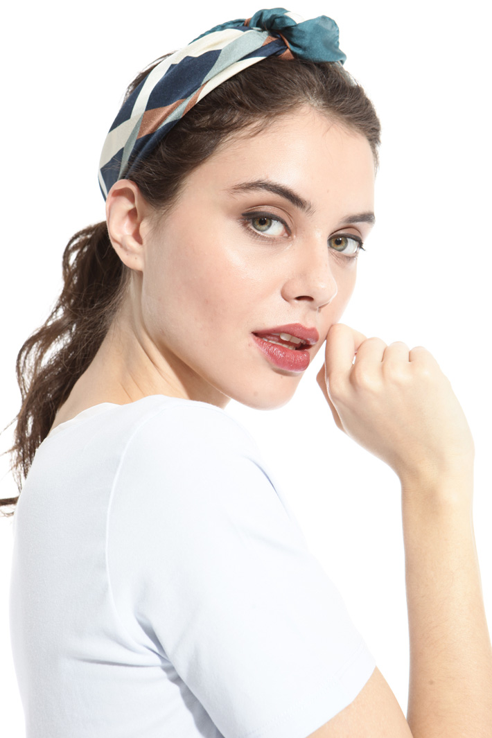 Printed silk foulard Intrend Printed silk foulard Intrend