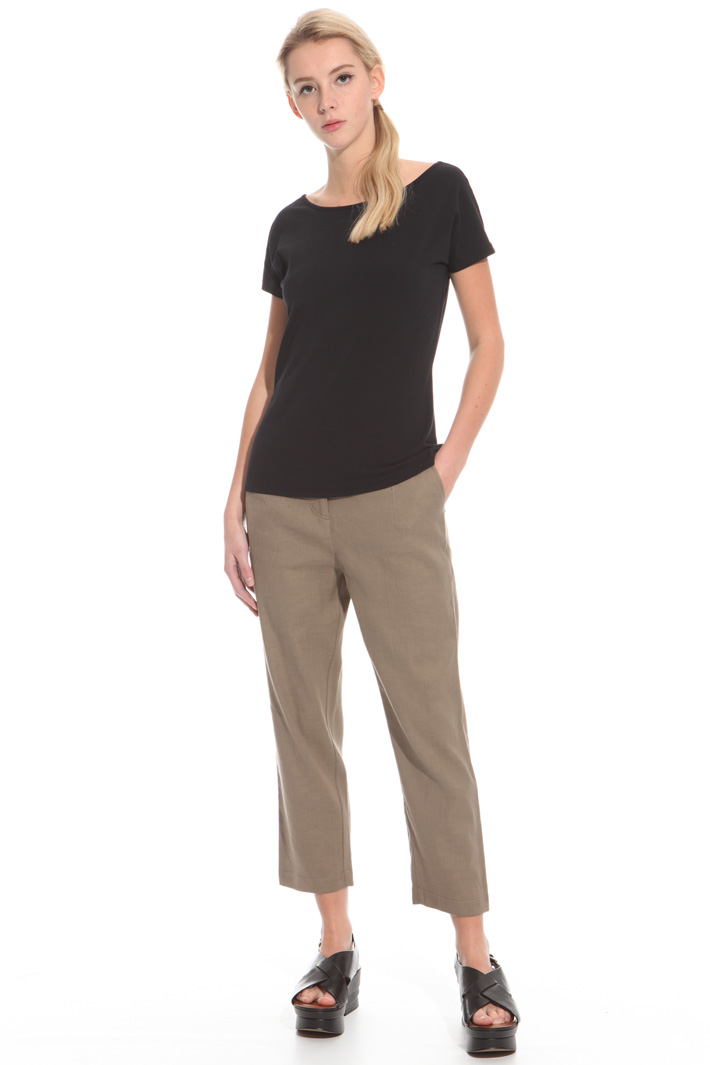 T-shirt con scollo ampio Intrend T-shirt con scollo ampio Intrend