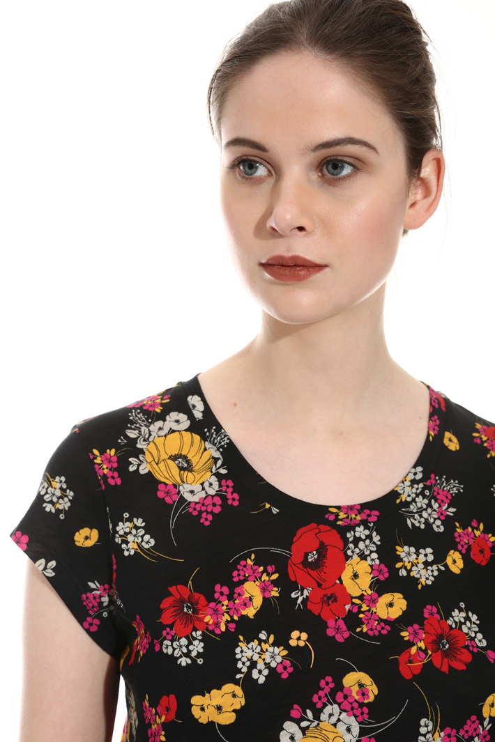 T-shirt in jersey fiammato Intrend T-shirt in jersey fiammato Intrend