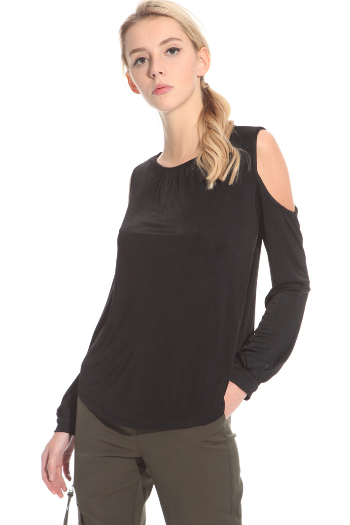 Top con spalle scoperte Intrend Top con spalle scoperte Intrend