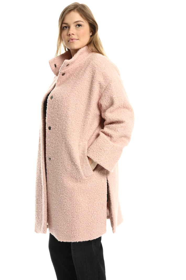 Cappotto in tessuto bouclé Intrend Cappotto in tessuto bouclé Intrend