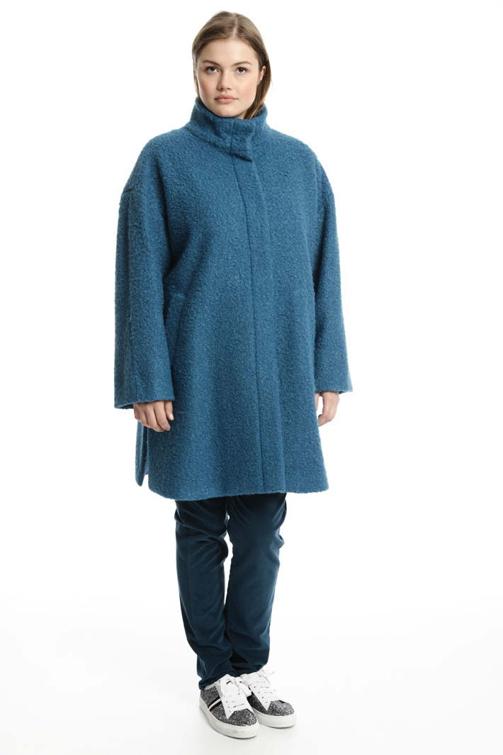 Cappotto in tessuto bouclé Intrend Cappotto in tessuto bouclé Intrend