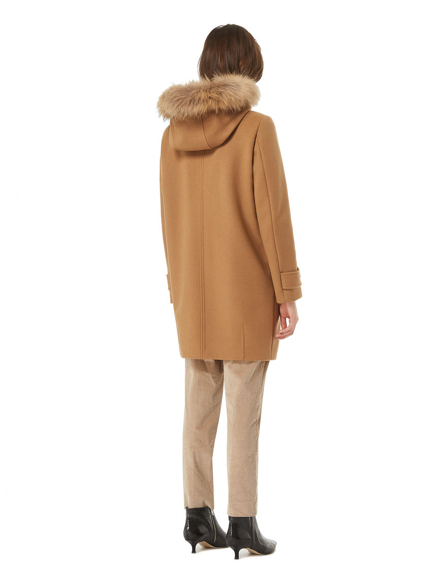 Parka con cappuccio Parka con cappuccio