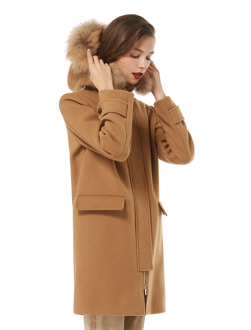 Parka con cappuccio Parka con cappuccio