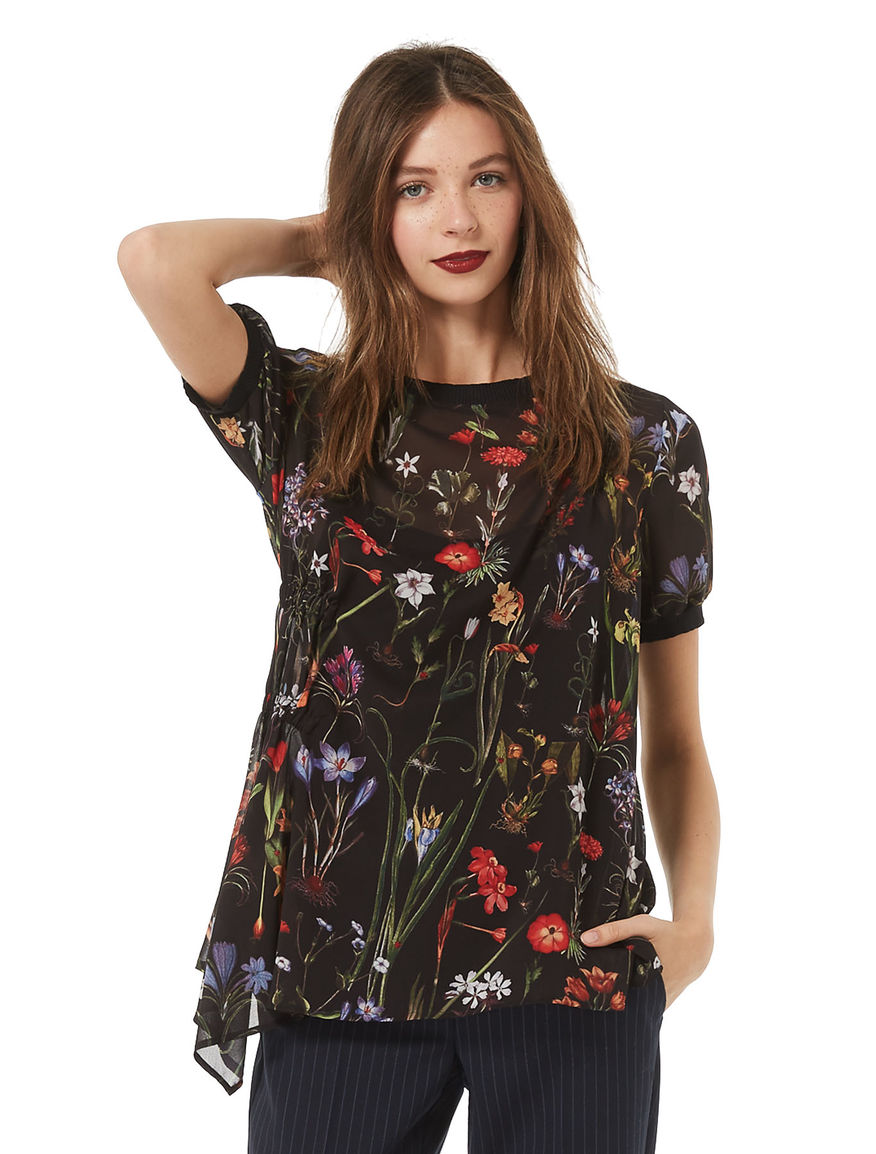 Blusa asimmetrica Blusa asimmetrica
