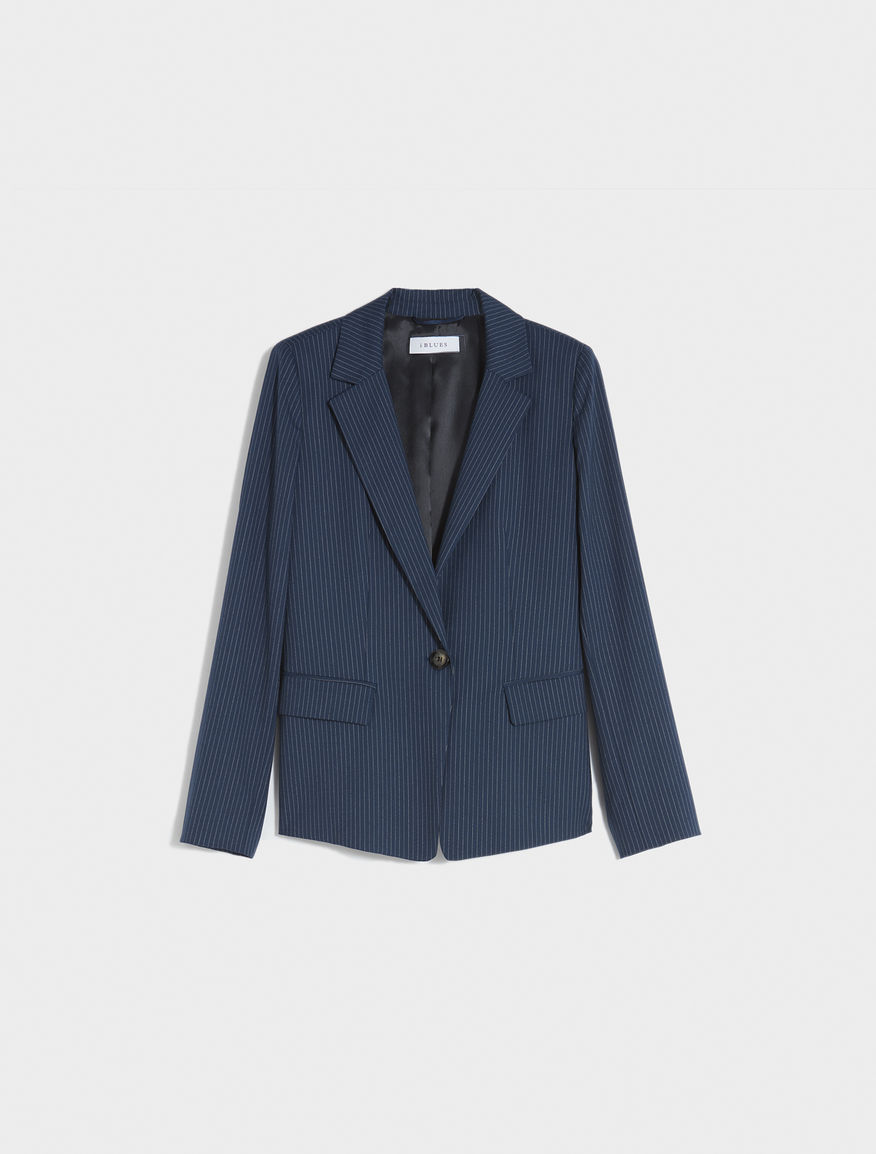 Semi-fitted blazer Semi-fitted blazer