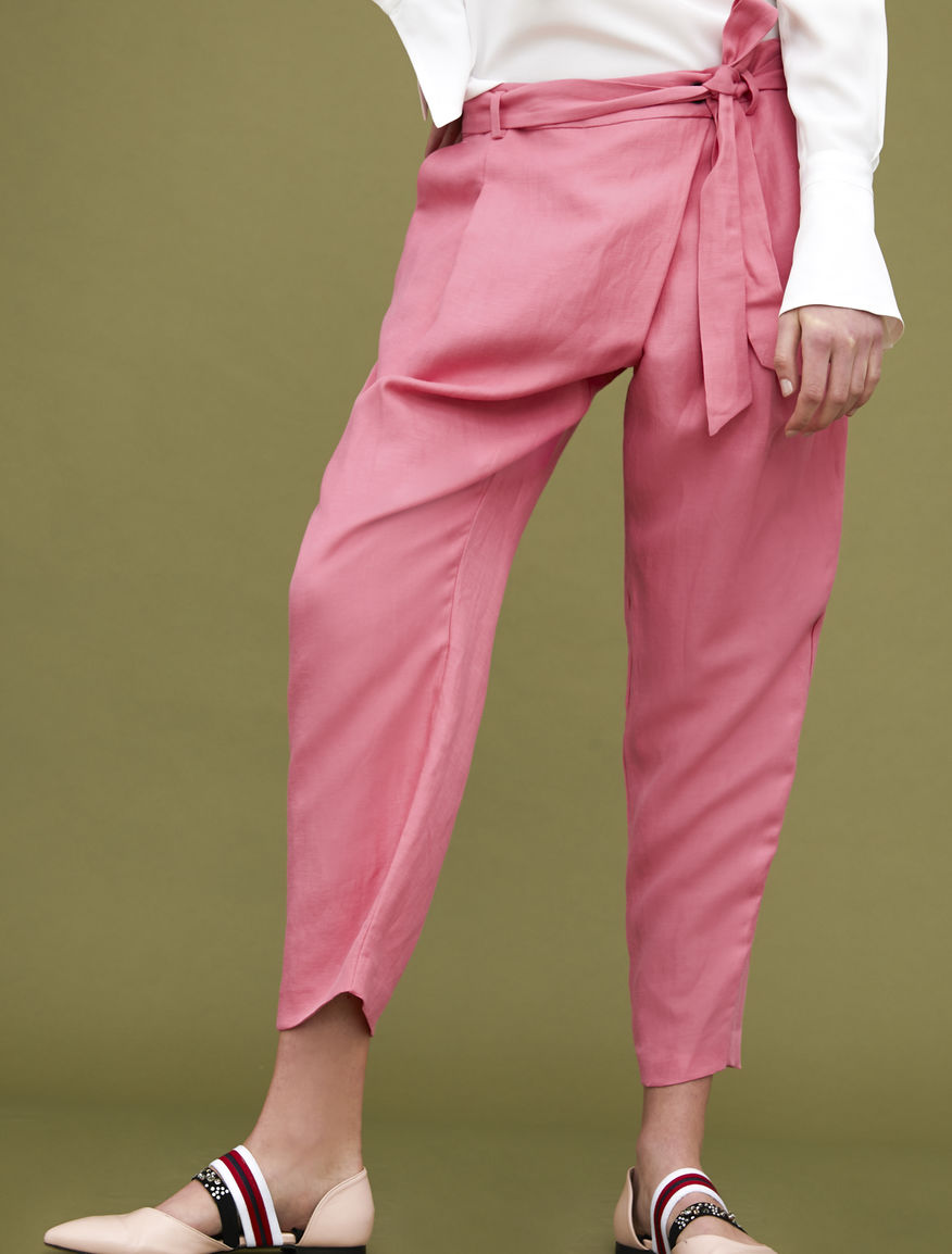 Pantaloni a carota Pantaloni a carota