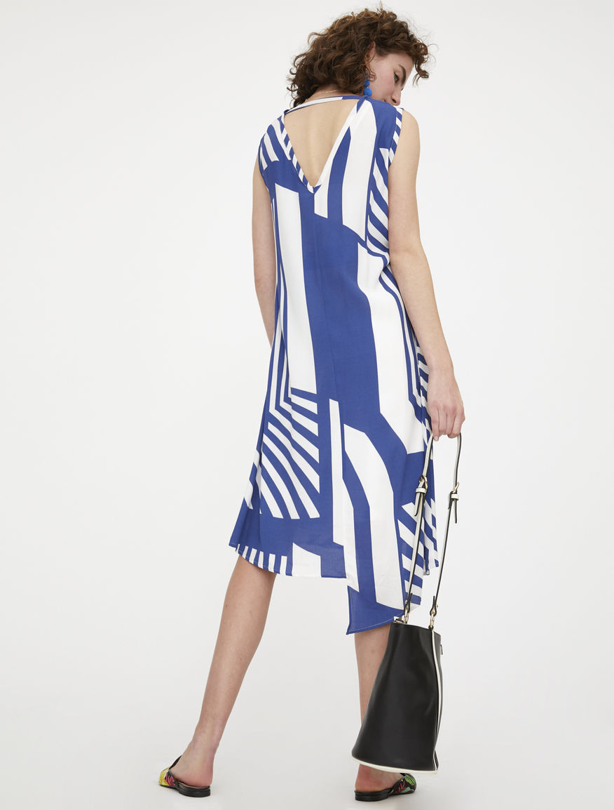 Fluid dress Fluid dress