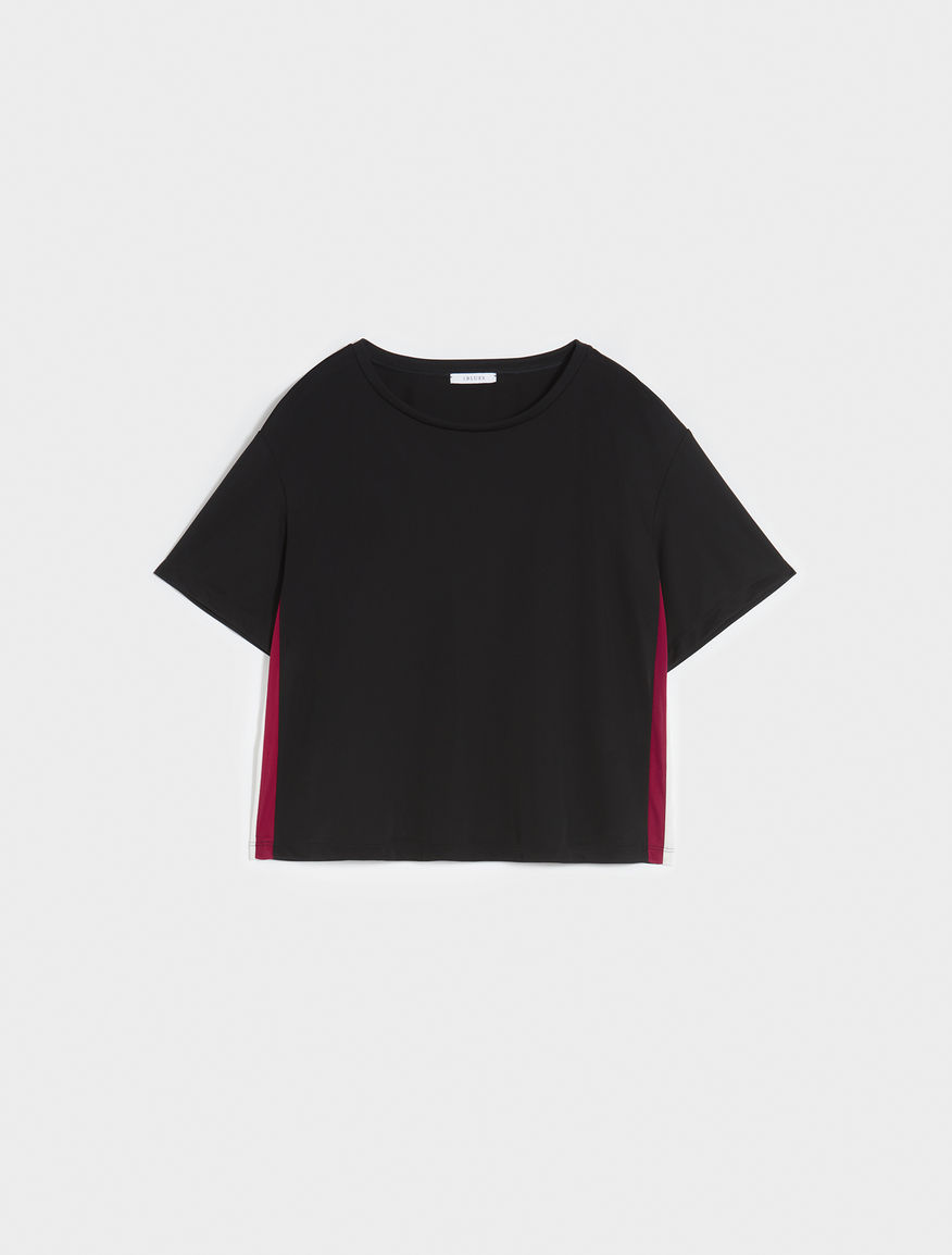 T-shirt con bande T-shirt con bande
