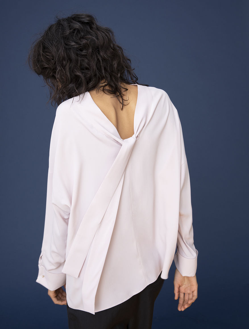 Blusa in misto seta Blusa in misto seta