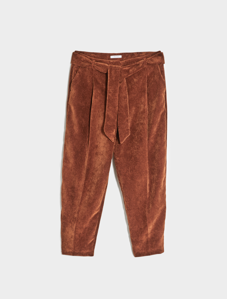 Pantaloni in velluto Pantaloni in velluto