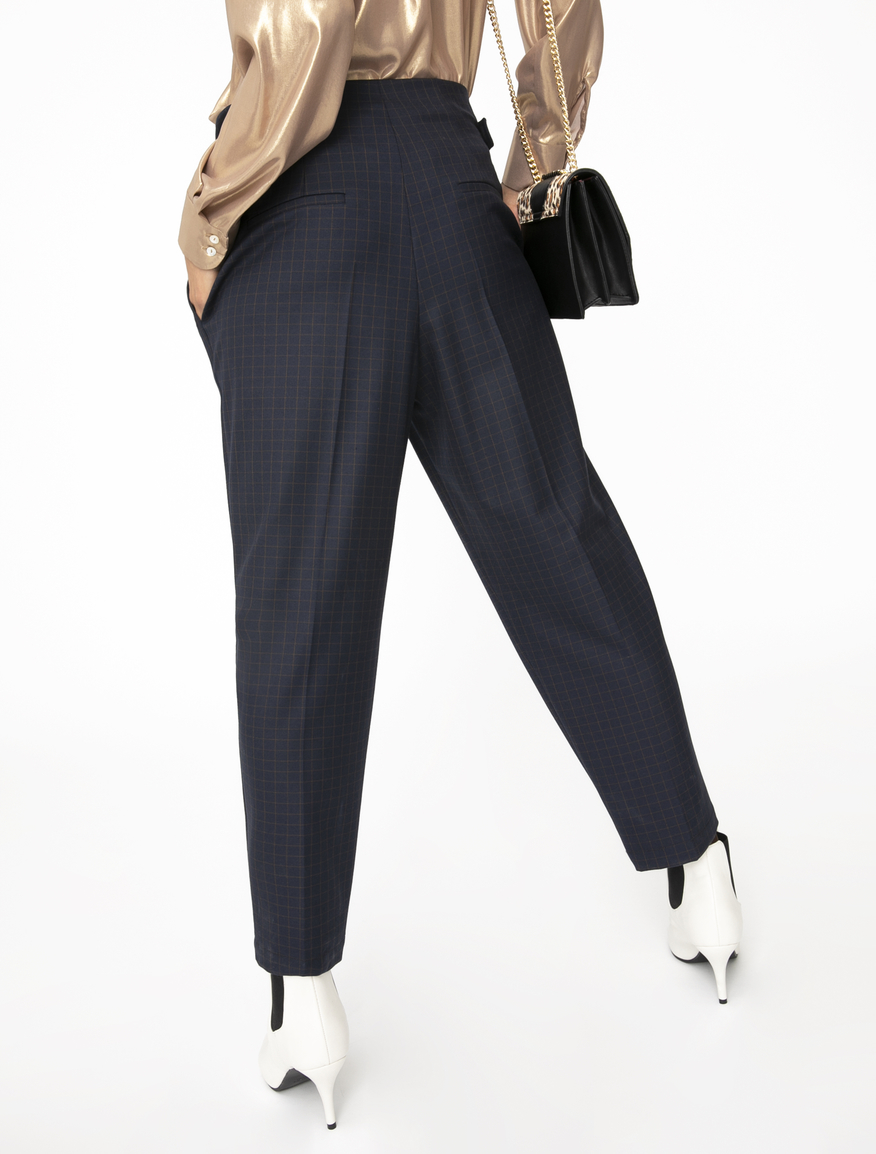 Carrot fit trousers Carrot fit trousers
