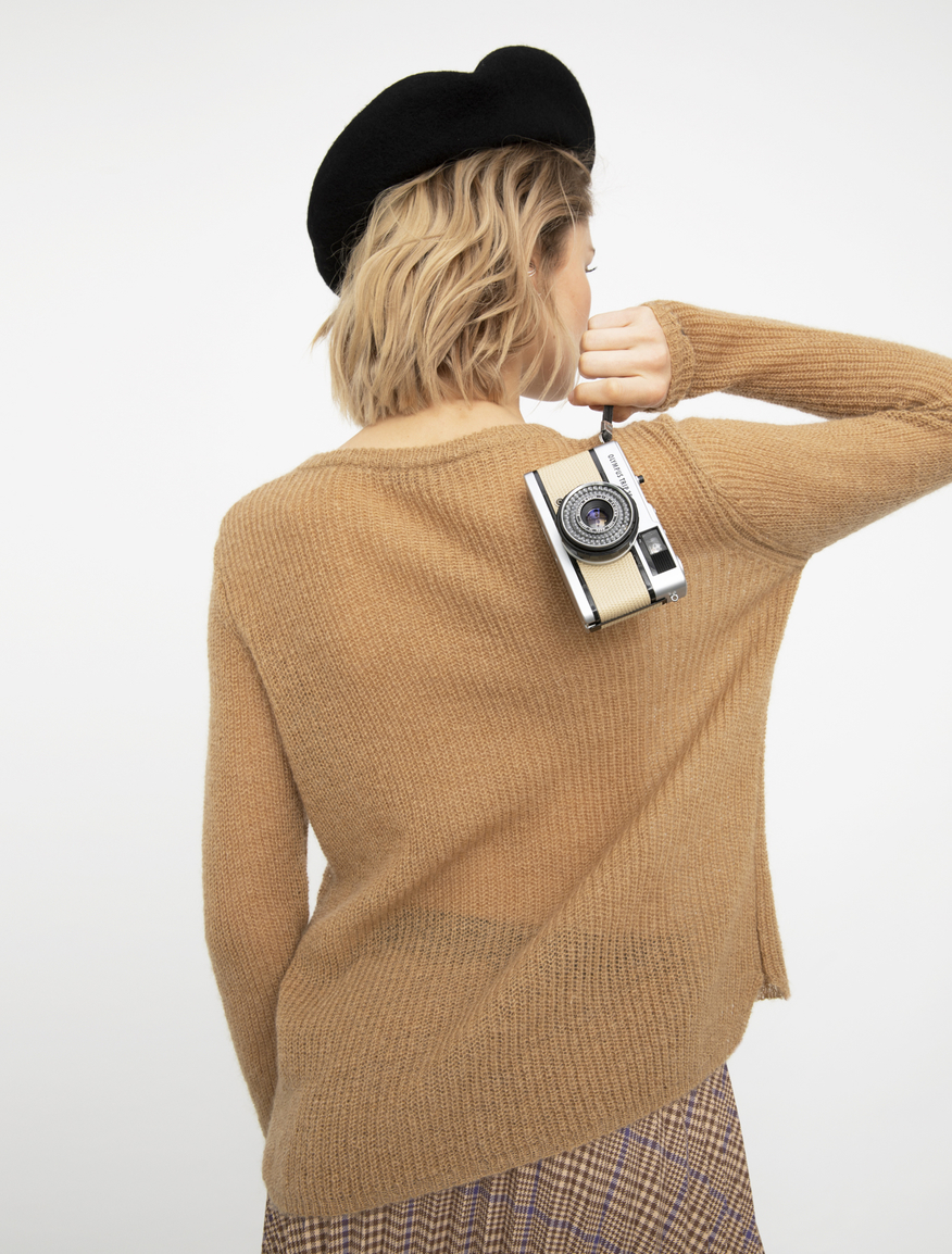 Loose fitting jumper Loose fitting jumper