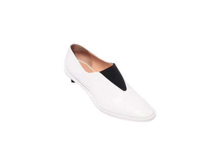 Hybrid Kitten Heel Pumps