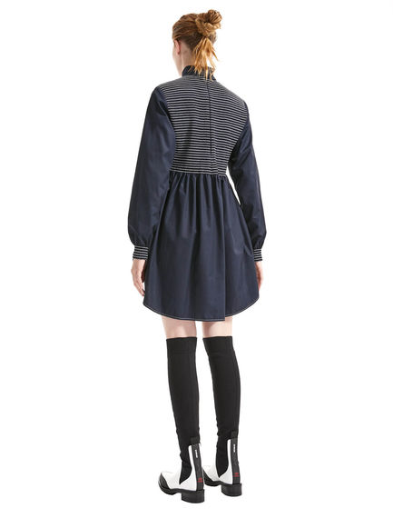 Blusa in cotone con effetto arricciato